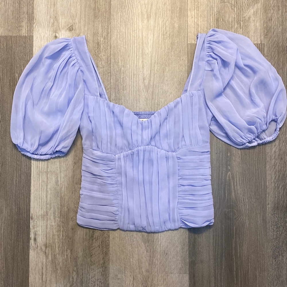 Abercrombie Puff sleeve crop